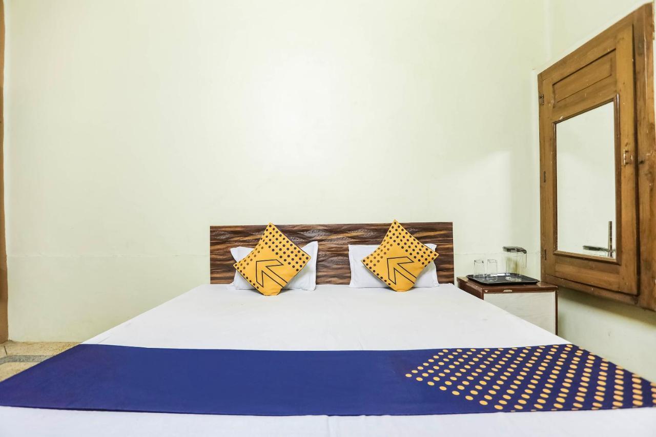 Spot On 64751 Hotel Shivani Palace Muthiganj 외부 사진